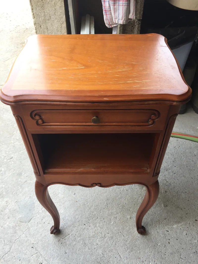 Atelier de Transformation d'un chevet trouvé en déchetterie — photo 1