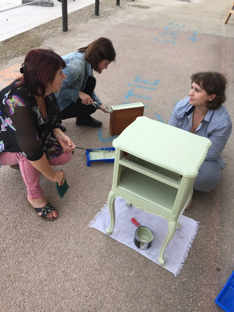 Atelier de Transformation d'un chevet trouvé en déchetterie — photo 2