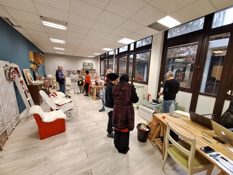 L’espace d’atelier de So’Créatives à Chatou
